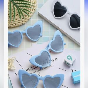 NEW 6 Pairs Heart Shaped Sunglasses Vintage Heart